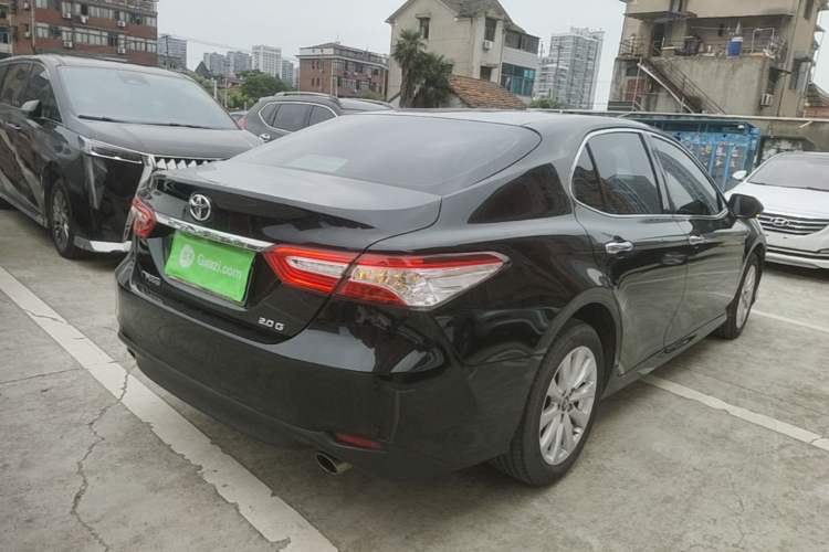 Used Toyota Camry 2019 2.0G Luxury Edition China VI Standard Rear Right 45 Deg
