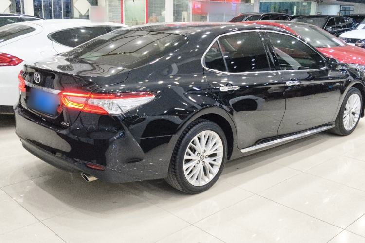 Used Toyota Camry 2019 2.5G Luxury Edition China VI Standard Rear Right 45 Deg