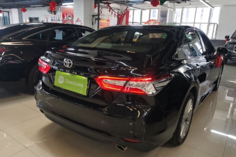 Used Toyota Camry 2019 2.5G Luxury Edition China VI Standard Rear Right 45 Deg