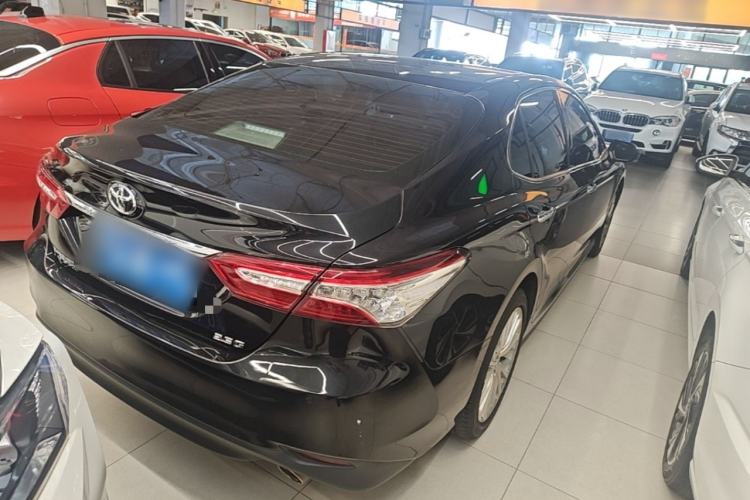 Used Toyota Camry 2019 Revised Version 2.5G Luxury Edition Rear Right 45 Deg