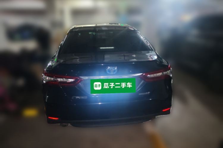 Used Toyota Camry 2019 Dual-Engine 2.5 HG Luxury Edition China VI Standard Rear