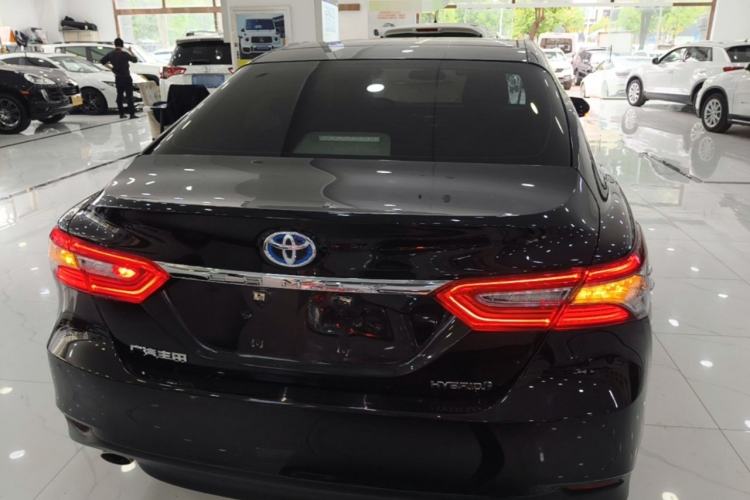 Used Toyota Camry 2019 Revised Version Dual-Engine 2.5 HG Luxury Edition Rear
