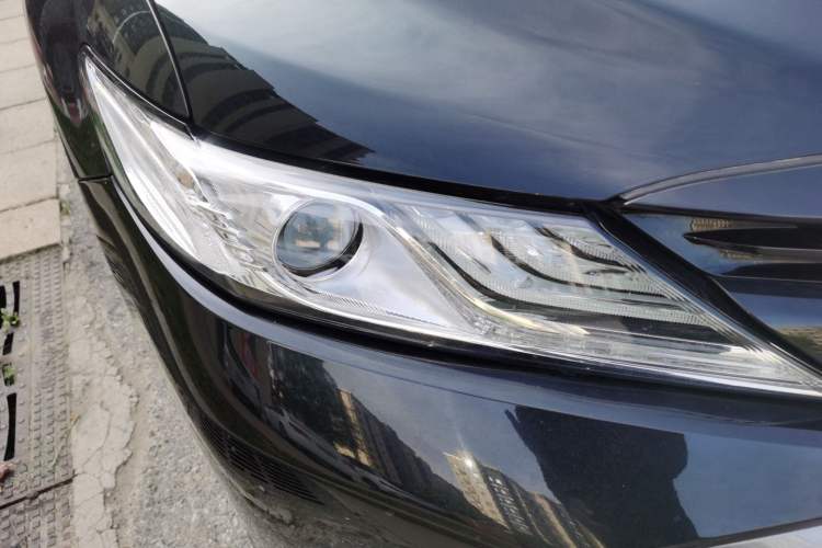 Used Toyota Camry 2019 2.5G Luxury Edition China VI Standard Right Front Headlight