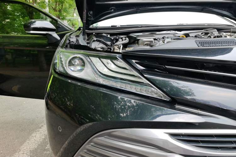 Used Toyota Camry 2019 Revised Version Dual-Engine 2.5 HG Luxury Edition Right Front Headlight