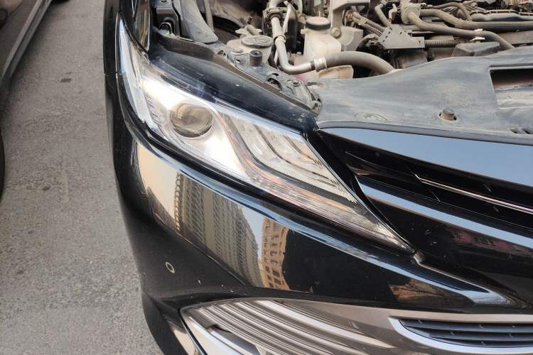 Used Toyota Camry 2019 Revised Version Dual-Engine 2.5 HG Luxury Edition Right Front Headlight