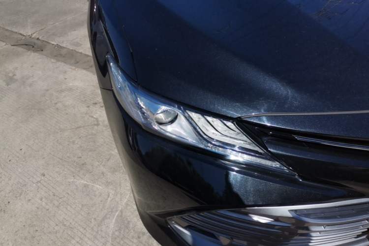 Used Toyota Camry 2019 Dual-Engine 2.5 HG Luxury Edition China VI Standard Right Front Headlight