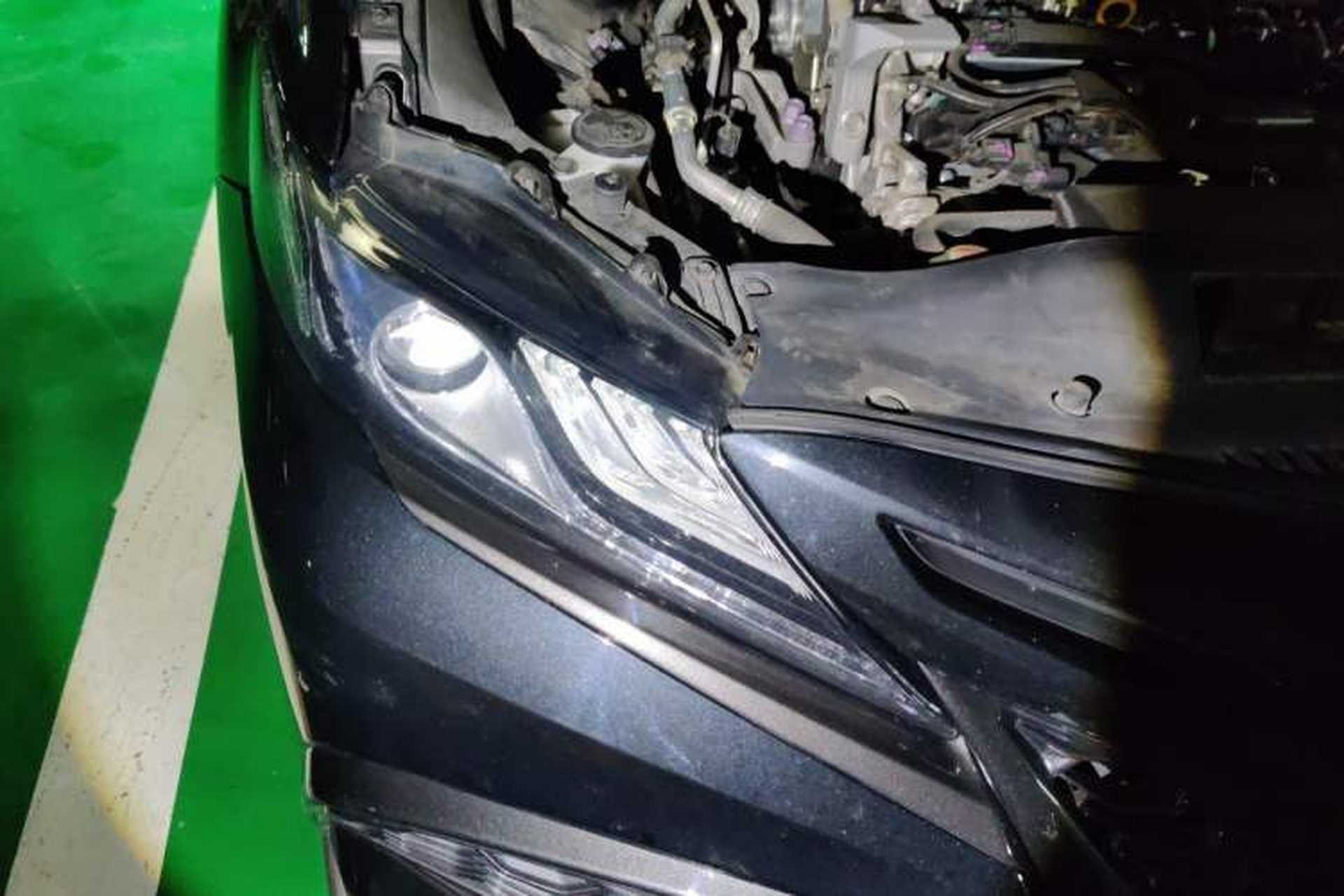 Used Toyota Camry 2019 Revised Version 2.0S Fēngshàng Edition Right Front Headlight