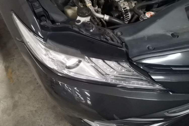 Used Toyota Camry 2019 2.5G Luxury Edition China VI Standard Right Front Headlight