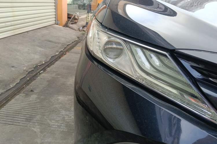 Used Toyota Camry 2019 2.5G Luxury Edition China VI Standard Right Front Headlight