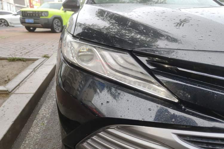 Used Toyota Camry 2019 2.5G Luxury Edition China VI Standard Right Front Headlight