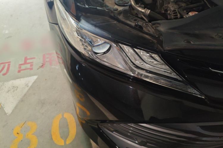 Used Toyota Camry 2019 2.0G Luxury Edition China V Standard Right Front Headlight