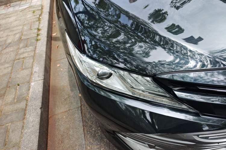 Used Toyota Camry 2019 2.0G Luxury Edition China VI Standard Right Front Headlight