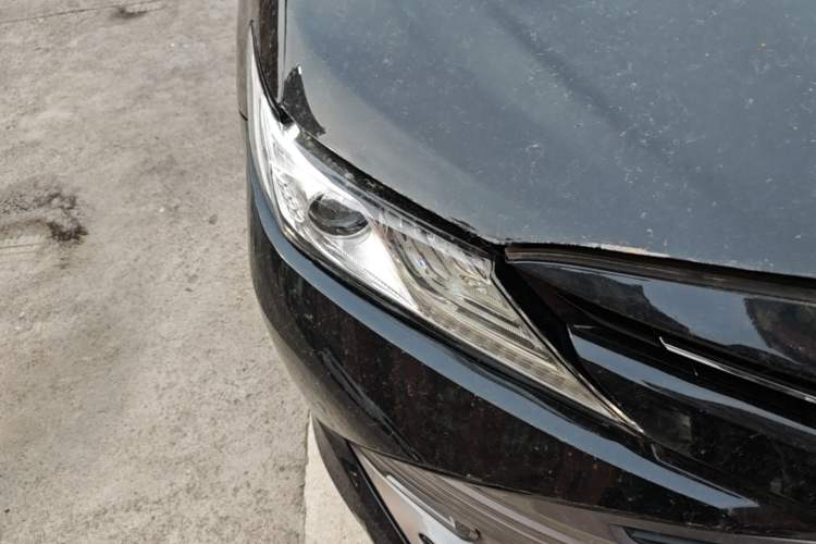 Used Toyota Camry 2019 2.0G Luxury Edition China VI Standard Right Front Headlight