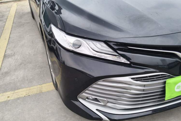 Used Toyota Camry 2019 Revised Version 2.0G Luxury Edition Right Front Headlight