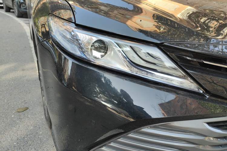 Used Toyota Camry 2019 Dual-Engine 2.5 HG Luxury Edition China V Standard Right Front Headlight