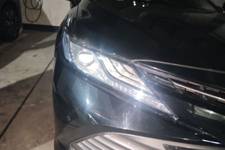 Used Toyota Camry 2019 Dual-Engine 2.5 HG Luxury Edition China VI Standard Right Front Headlight