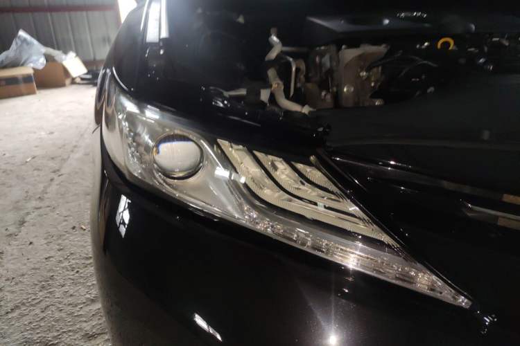 Used Toyota Camry 2019 Revised Version 2.0G Luxury Edition Right Front Headlight