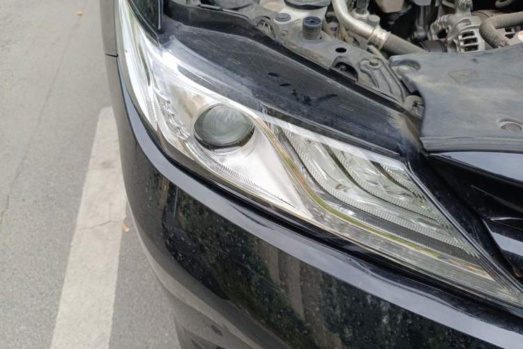 Used Toyota Camry 2019 Revised Version 2.0G Luxury Edition Right Front Headlight