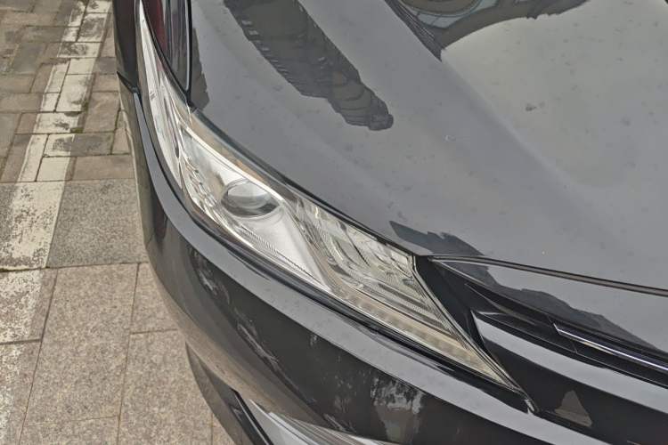 Used Toyota Camry 2019 2.5G Luxury Edition China VI Standard Right Front Headlight