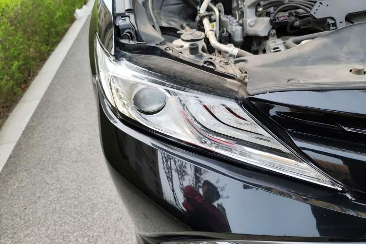 Used Toyota Camry 2019 2.5G Luxury Edition China VI Standard Right Front Headlight