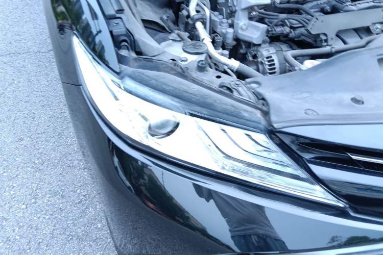Used Toyota Camry 2019 2.5G Luxury Edition China VI Standard Right Front Headlight