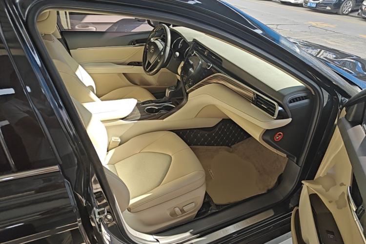 Used Toyota Camry 2019 2.5G Luxury Edition China VI Standard Right Front Seat