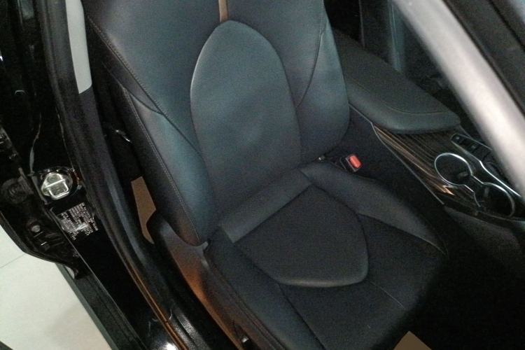 Used Toyota Camry 2019 2.0G Luxury Edition China VI Standard Right Front Seat