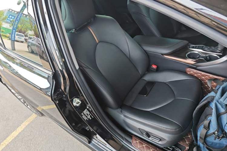 Used Toyota Camry 2019 2.0G Luxury Edition China VI Standard Right Front Seat