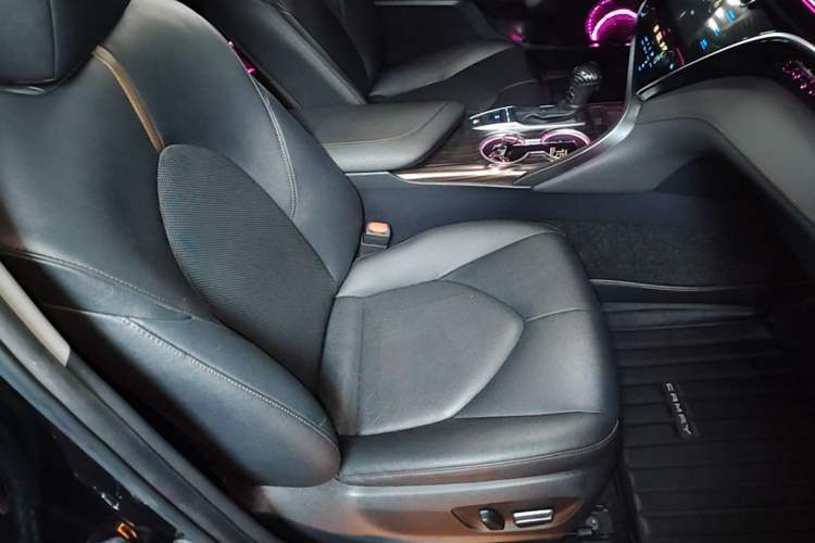 Used Toyota Camry 2019 Revised Version 2.5G Luxury Edition Right Front Seat