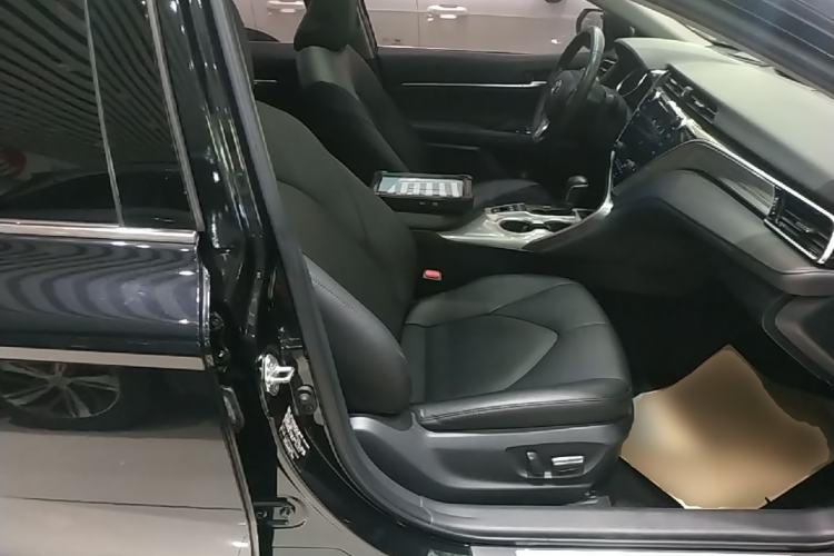 Used Toyota Camry 2019 Revised Version Dual-Engine 2.5 HG Luxury Edition Right Front Seat