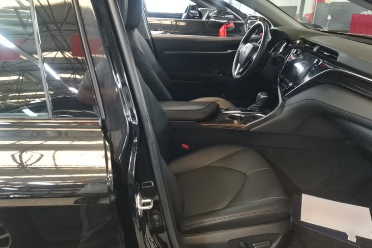 Used Toyota Camry 2019 2.5G Luxury Edition China VI Standard Right Front Seat