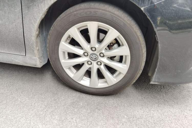 Used Toyota Camry 2019 2.0G Luxury Edition China VI Standard Right Front Wheel Hub