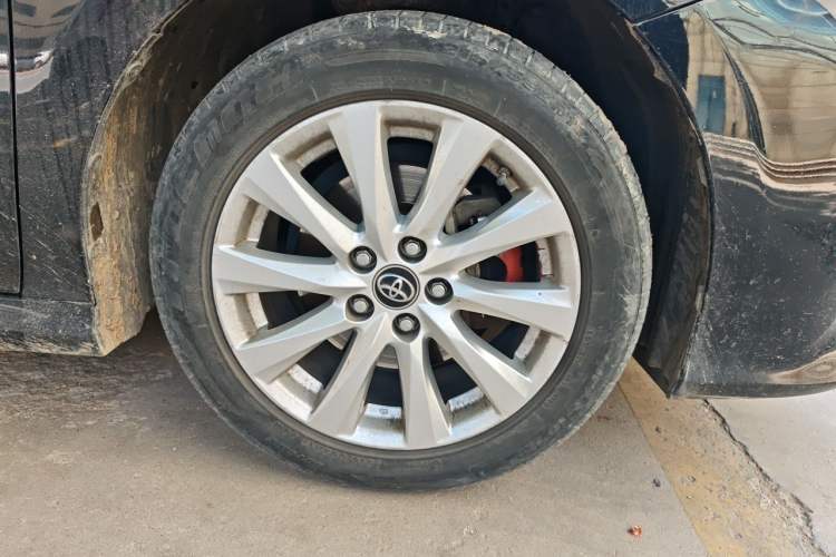 Used Toyota Camry 2019 2.0G Luxury Edition China VI Standard Right Front Wheel Hub