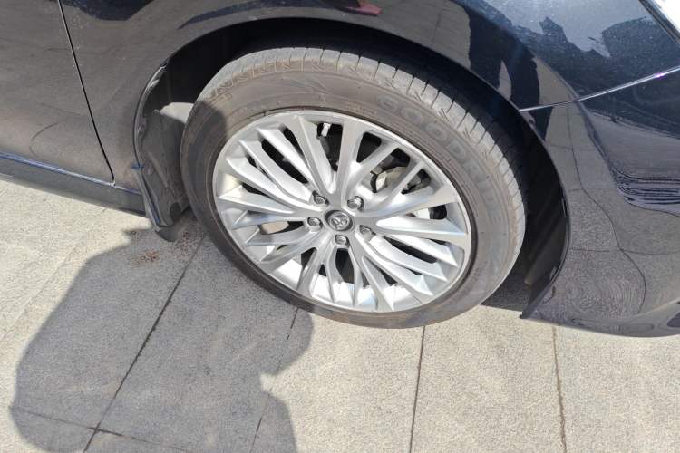 Used Toyota Camry 2019 Revised Version 2.5G Luxury Edition Right Front Wheel Hub
