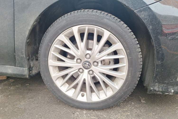Used Toyota Camry 2019 2.5G Luxury Edition China V Standard Right Front Wheel Hub