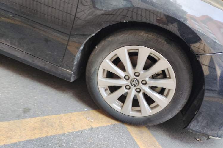 Used Toyota Camry 2019 2.0G Luxury Edition China VI Standard Right Front Wheel Hub