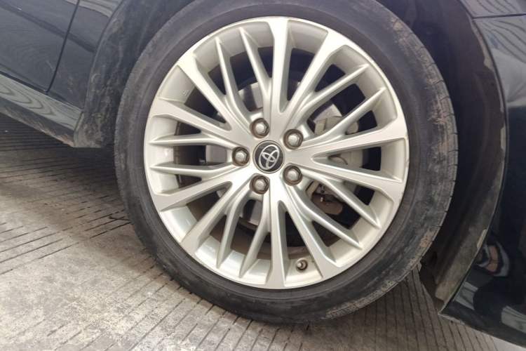 Used Toyota Camry 2019 2.5G Luxury Edition China VI Standard Right Front Wheel Hub