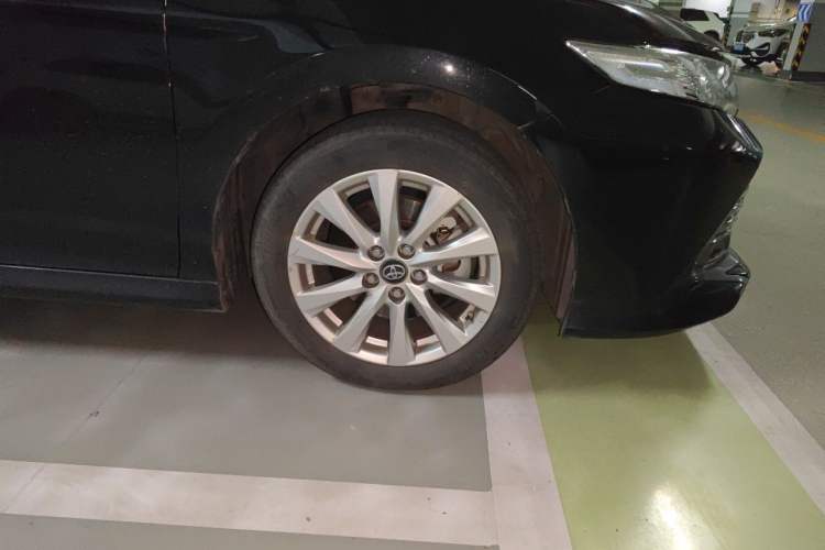 Used Toyota Camry 2019 2.0G Luxury Edition China VI Standard Right Front Wheel Hub