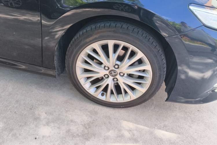 Used Toyota Camry 2019 Revised Version 2.5G Luxury Edition Right Front Wheel Hub