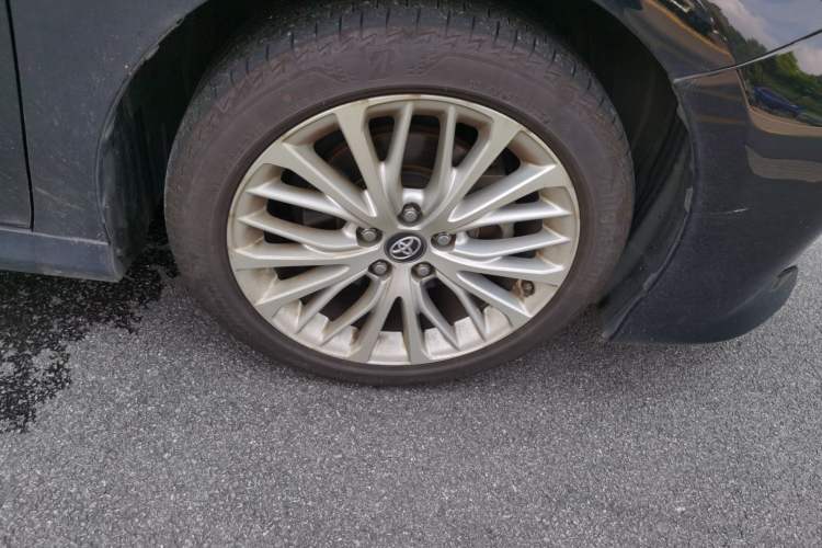 Used Toyota Camry 2019 Revised Version 2.5G Luxury Edition Right Front Wheel Hub