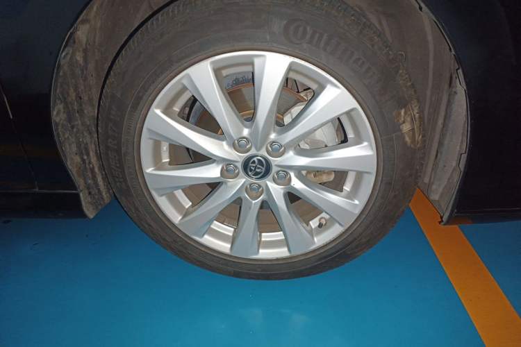 Used Toyota Camry 2019 2.0G Luxury Edition China V Standard Right Front Wheel Hub