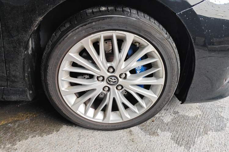 Used Toyota Camry 2019 2.5G Luxury Edition China VI Standard Right Front Wheel Hub