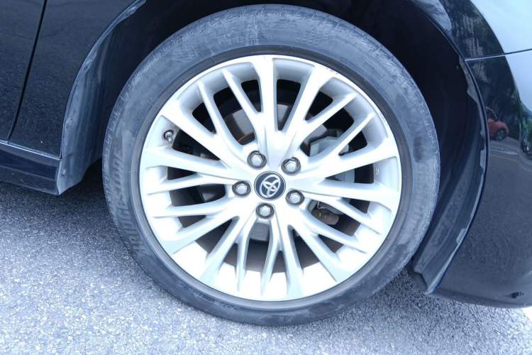Used Toyota Camry 2019 2.5G Luxury Edition China VI Standard Right Front Wheel Hub