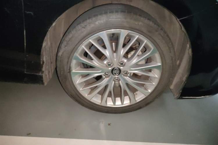 Used Toyota Camry 2019 2.5G Luxury Edition China VI Standard Right Front Wheel Hub