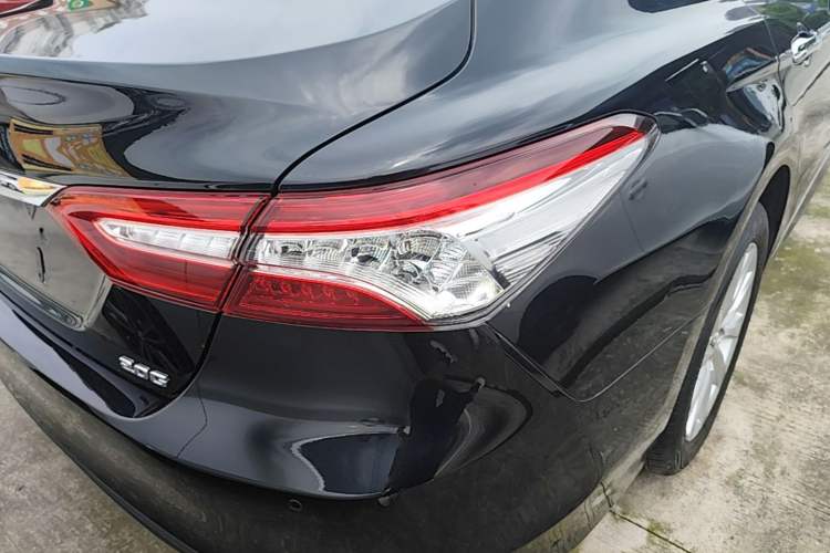 Used Toyota Camry 2019 2.0G Luxury Edition China VI Standard Right Rear Taillight