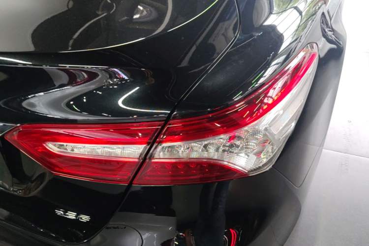 Used Toyota Camry 2019 2.5G Luxury Edition China V Standard Right Rear Taillight