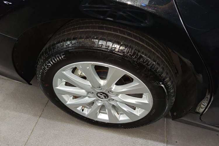 Used Toyota Camry 2019 2.0G Luxury Edition China VI Standard Right Rear Wheel Hub