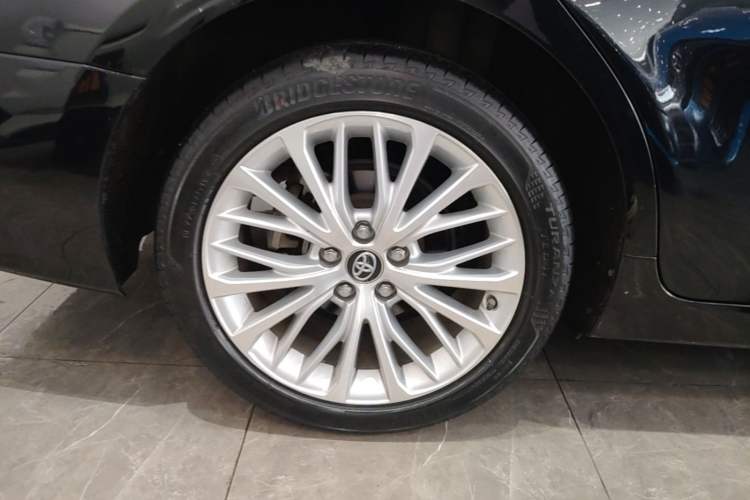 Used Toyota Camry 2019 2.5G Luxury Edition China VI Standard Right Rear Wheel Hub