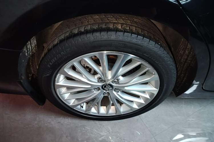 Used Toyota Camry 2019 Revised Version 2.5G Luxury Edition Right Rear Wheel Hub