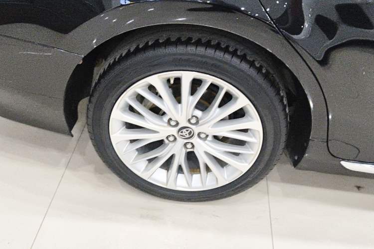 Used Toyota Camry 2019 2.5G Luxury Edition China VI Standard Right Rear Wheel Hub